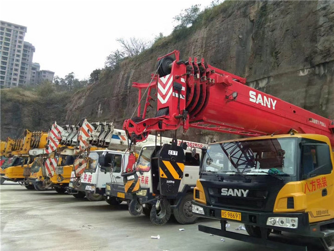 九原区吊车出租按什么计费？台班费、单次费、里程费怎么算？